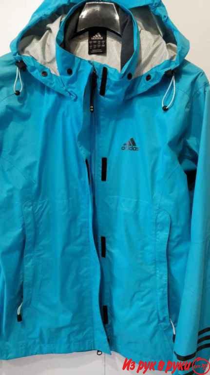 Куртка женская Adidas CLIMAPROOF, размер 46-48

Куртка женская спортив