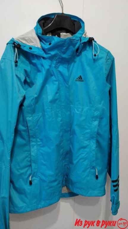 Куртка женская Adidas CLIMAPROOF, размер 46-48

Куртка женская спортив