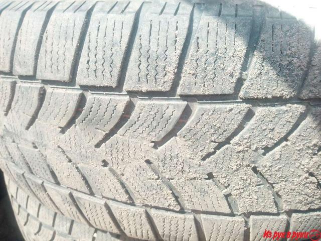 комплект Dunlop sp winter 5 SUV 235/65 r17 остаток 3-4 мм 32 уе за 4 ш