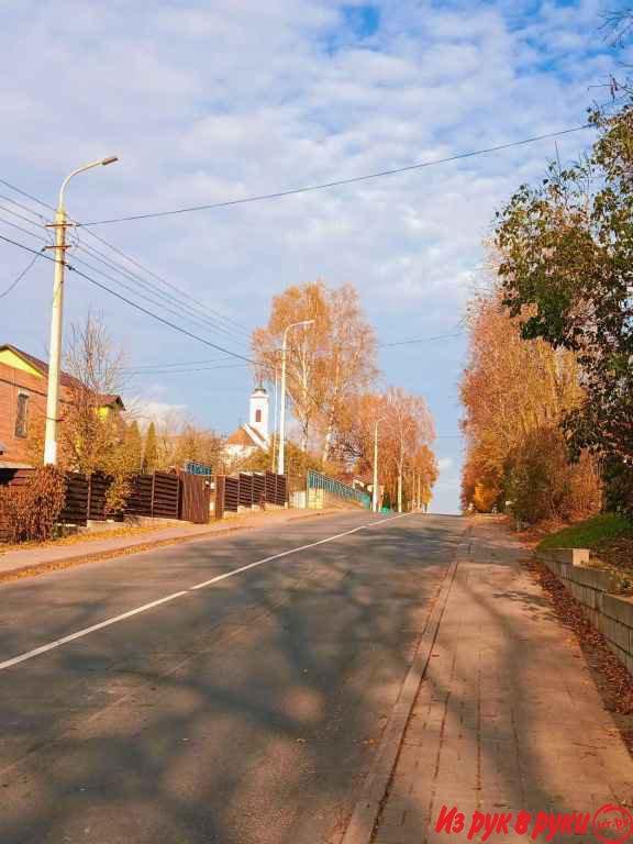 Продается 1/2 в блокированном доме. Заславль.
Стены бревенчатые, снару