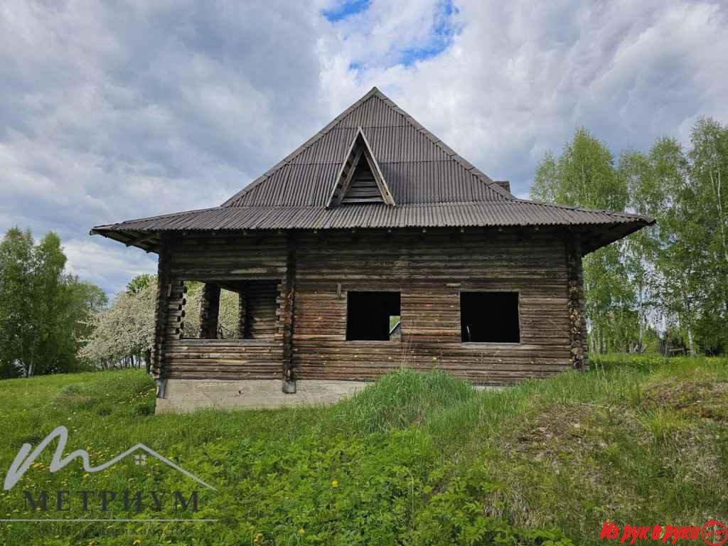 Продается дом на берегу озера в д. Еленцы