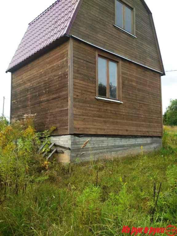 Незавершенный дом в г. Заславль, ул. Высокая. Участок правильной формы