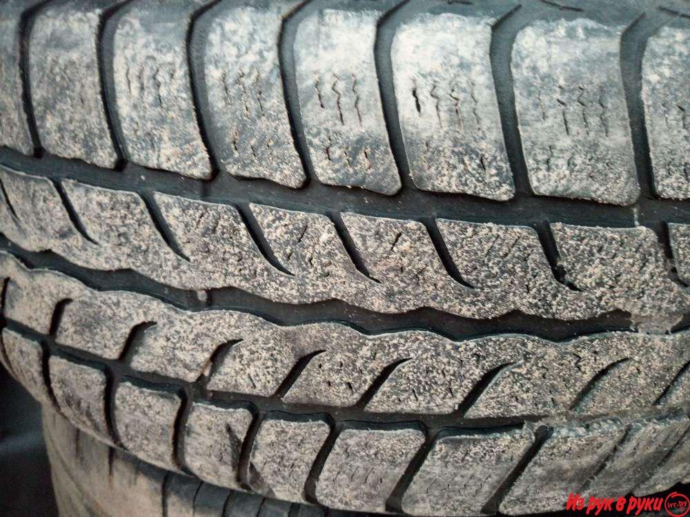 пара Uniroyal winter MS 215/65 r16 остаток 4 мм – 32 уе за пару