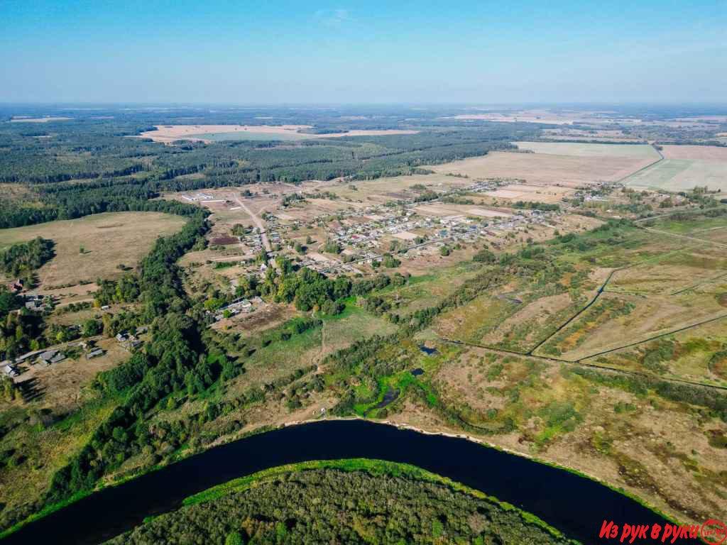 Продам дом в современном стиле на берегу реки Березина. Дорога асфальт