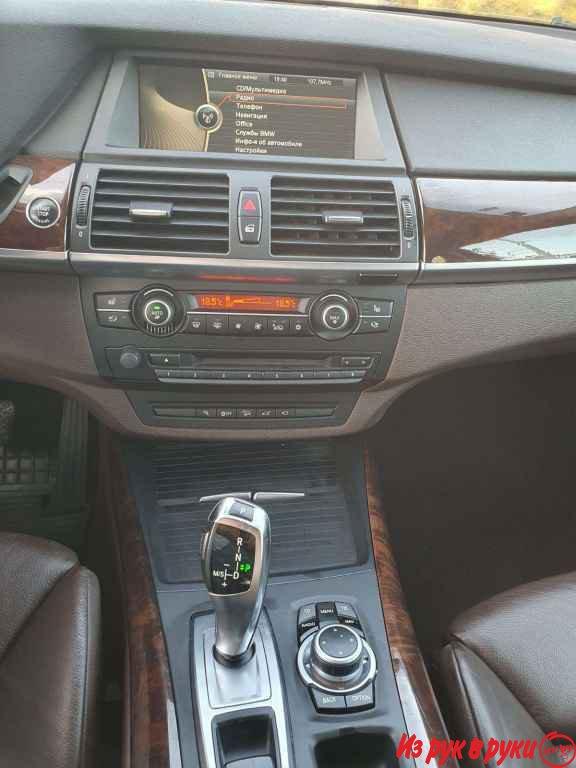 BMW X5, внедорожник, 2012 г.в., автомат, 3 л, цвет: коричневый