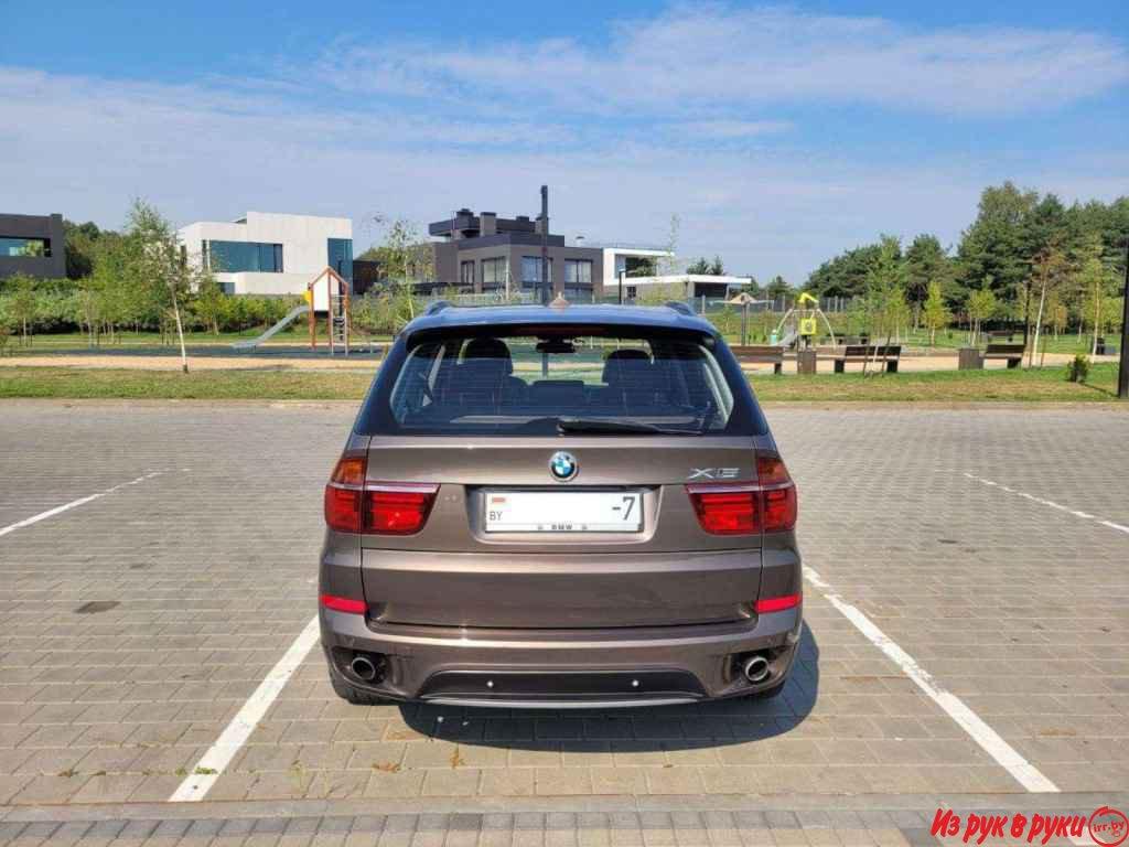 BMW X5, внедорожник, 2012 г.в., автомат, 3 л, цвет: коричневый