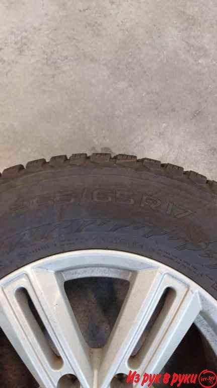 Nokian Tyres Hakkapeliitta 265/65 R17

Шины комплектом с литыми диск