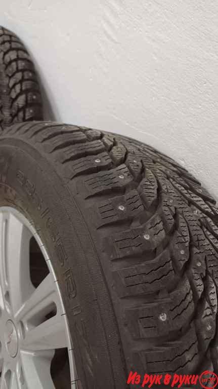 Nokian Tyres Hakkapeliitta 265/65 R17

Шины комплектом с литыми диск