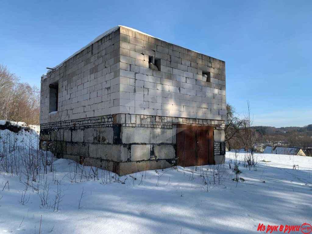 Продается земельный участок с незавершенным домом в агрогородке Олехно