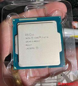 Процессор Intel core I7 4770 топовый на сокете 1150. Отличное состояни