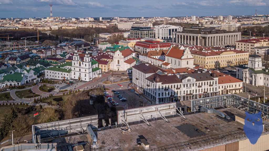 Торговый Центр «Немига 3»   располагается в исторической, центральной 