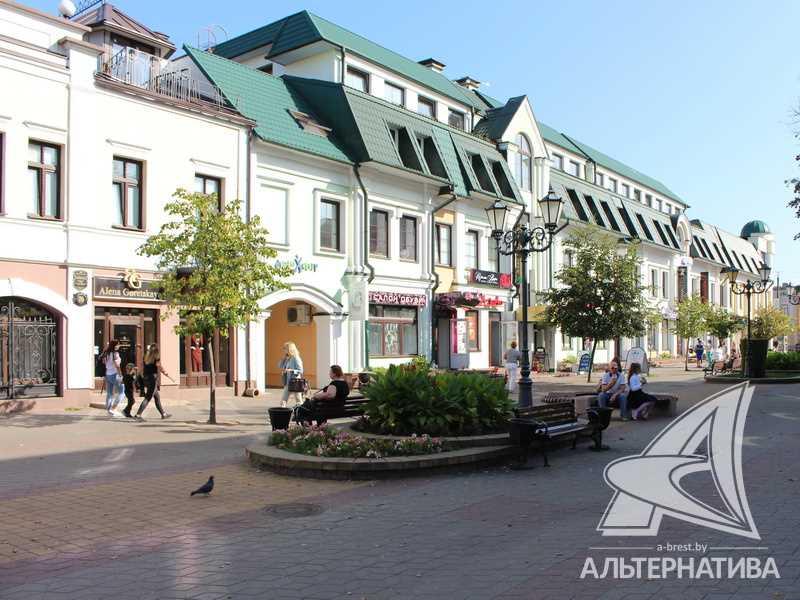 Торговое помещение в собственность в центре города Бреста общей площад