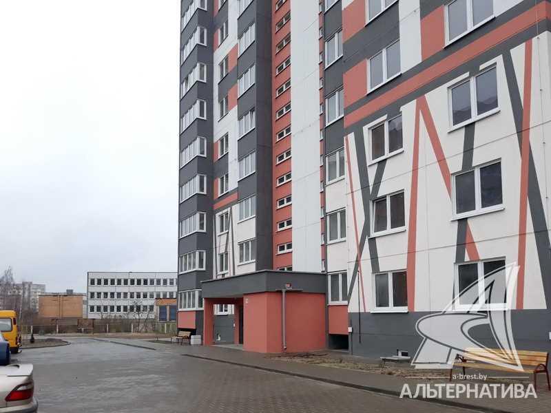 Продажа трехкомнатной квартиры в Бресте, ул. Адамковская