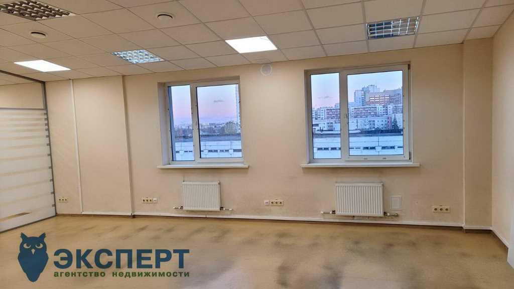 Продаётся офис площадью 71м2, по ул. Аэродромная д.125, г. Минск.