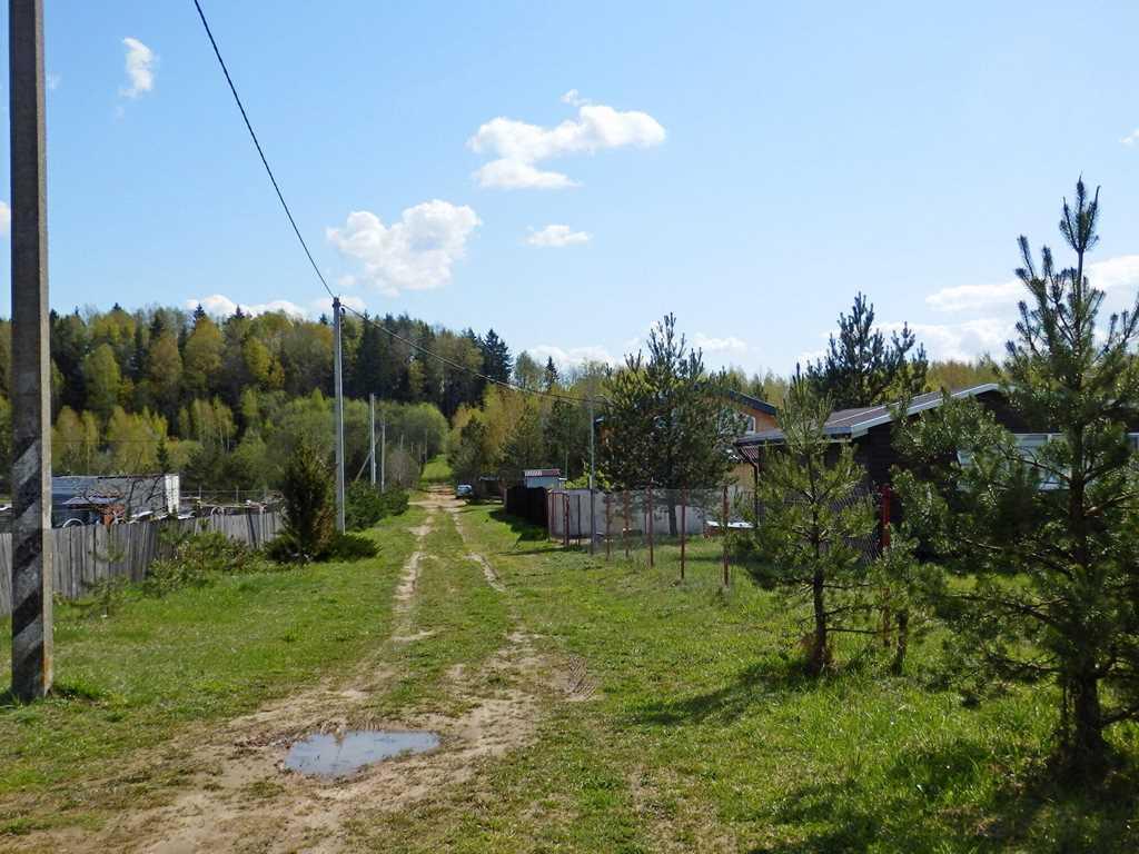 Новый стильный дачный дом в СТ Надежда, 30км от МКАД.