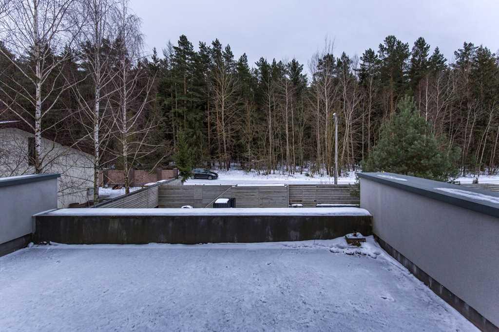 Современный загородный дом. Эксклюзивный проект. Крайний к лесу участо