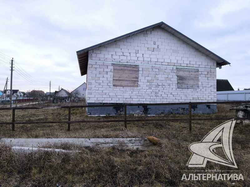 Продажа коробки дома в Каменецком районе, г. Каменец