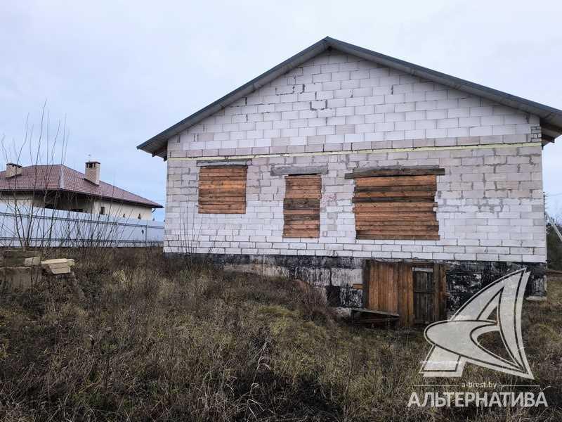 Продажа коробки дома в Каменецком районе, г. Каменец