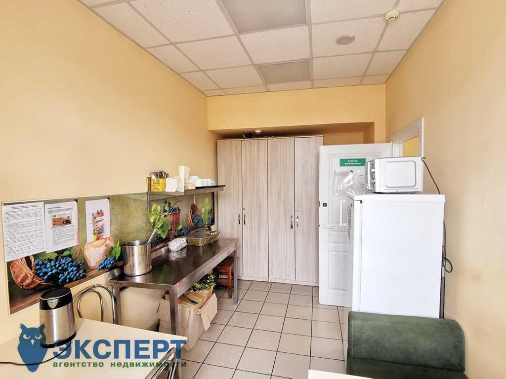 Продажа помещения 95,6 м2, по ул. Немига д.5, г. Минск в ТЦ «Метрополь