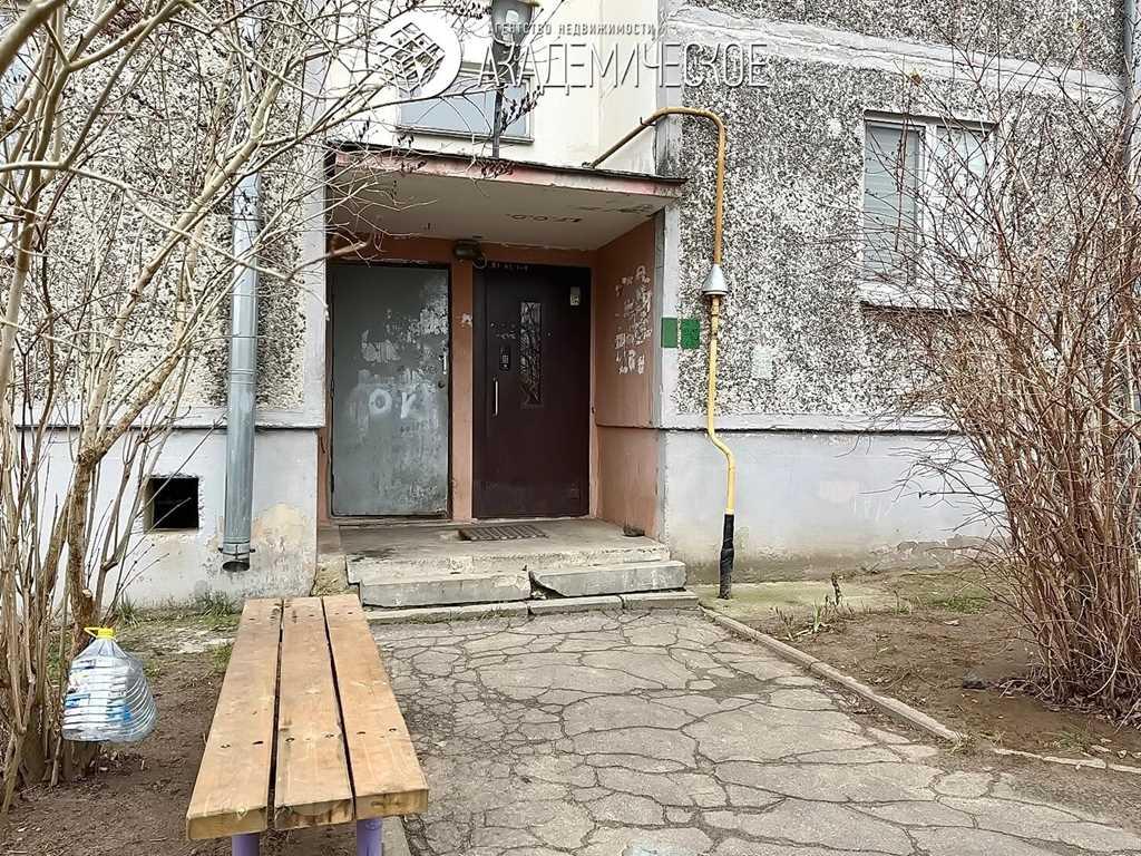 Продажа 1 комнатной квартиры, п. Энергетиков, ул. Независимости, дом 1