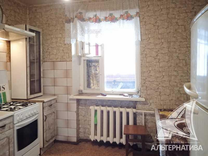 Продажа трехкомнатной квартиры в Бресте, пер. Сосновый