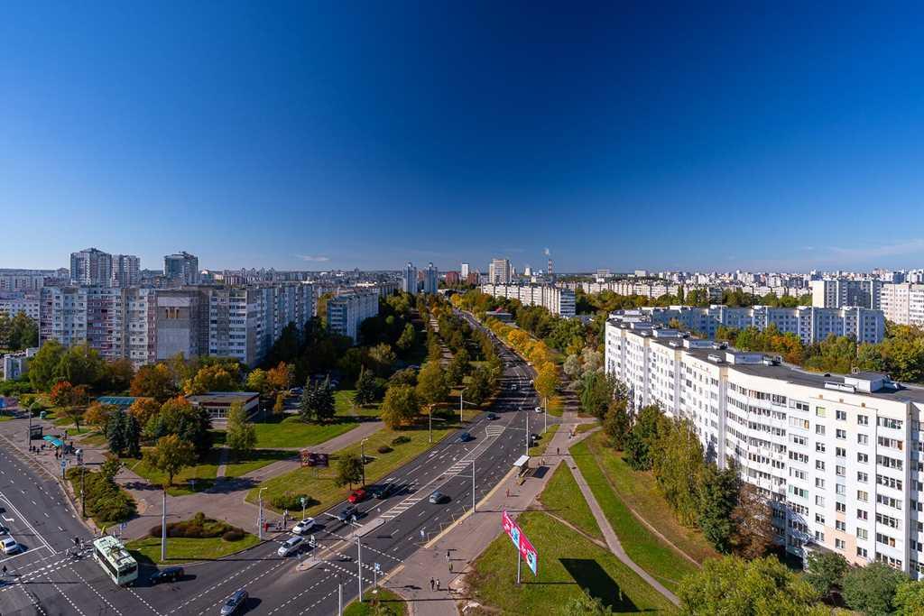 Уютная современная квартира возле метро!