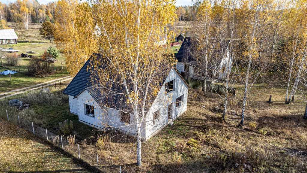 Дом  в красивом  месте.