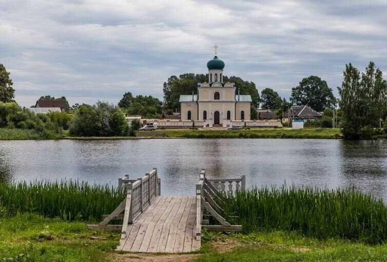 Коттедж на месте усадебного комплекса Чапских в д. Станьково