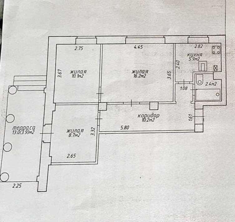 Трехкомнатная квартира с террасой 13 кв.м.